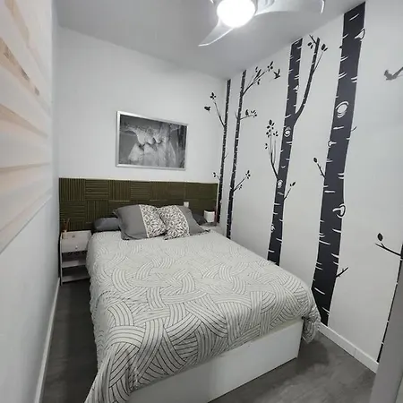Embajadores, Apartamento Moderno Y Centrico Para 4 Madrid Exterior photo