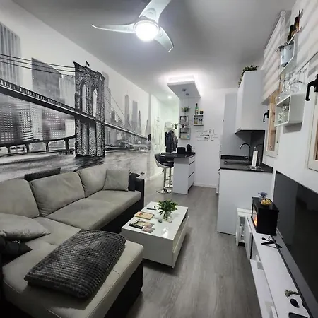 Embajadores, Apartamento Moderno Y Centrico Para 4 Madrid Exterior photo