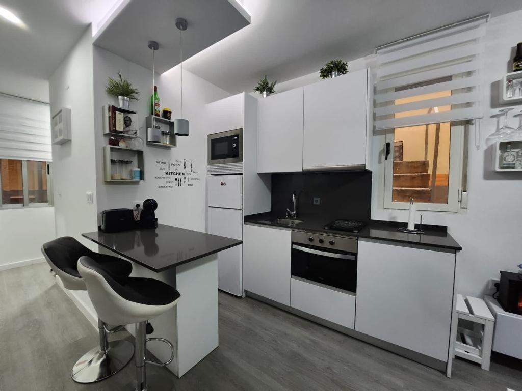 Embajadores, Moderno Y Centrico 4 Appartement
