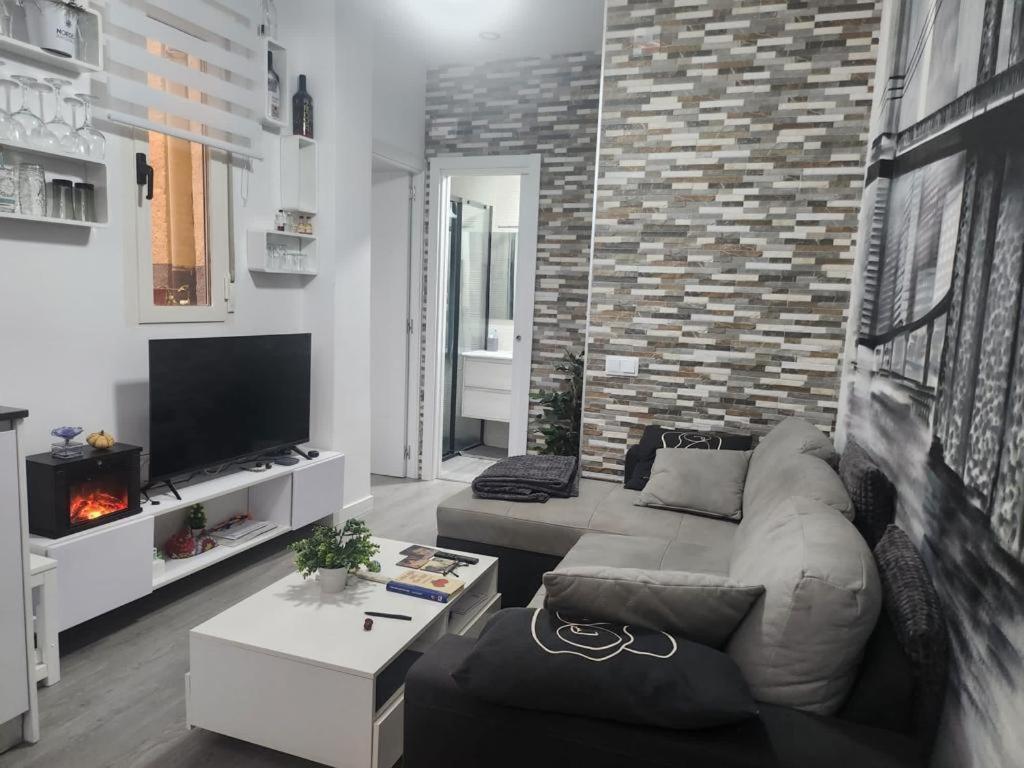 Appartement Embajadores, Moderno Y Centrico 4 *